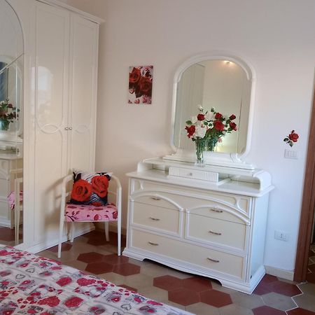 Appartamento Vacanze Le Rose Bosa Zewnętrze zdjęcie